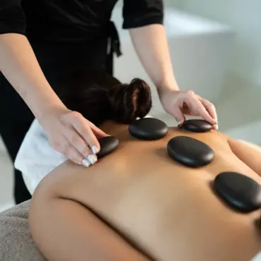 hot_stone_massage_dubai